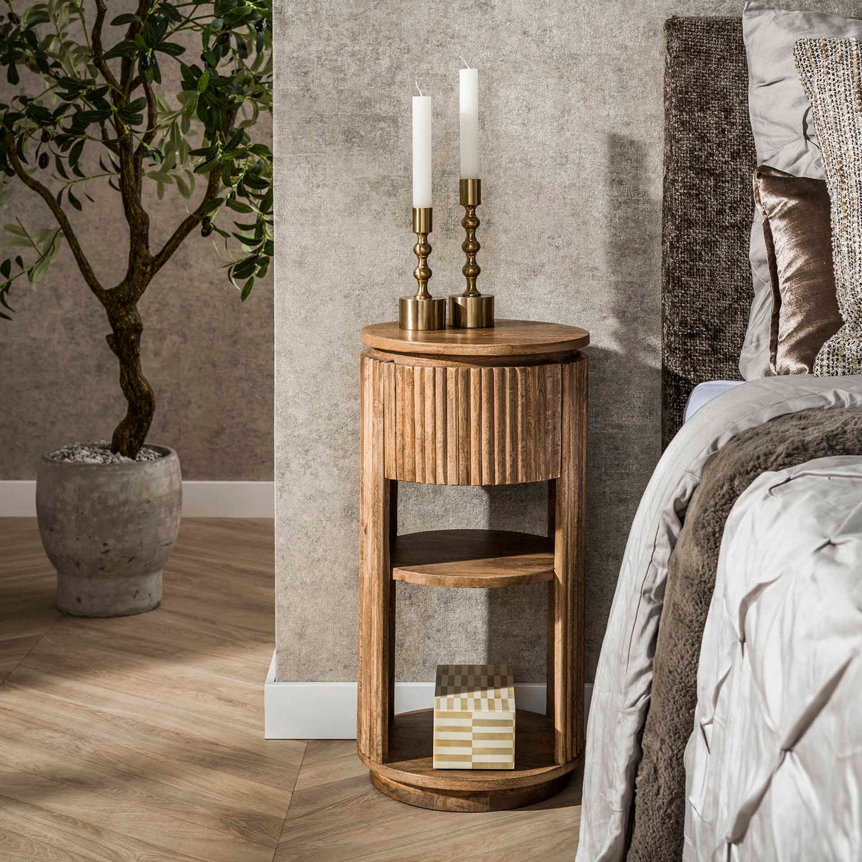 Nightstand Lio Round Mango wood Sand 1 Drawer