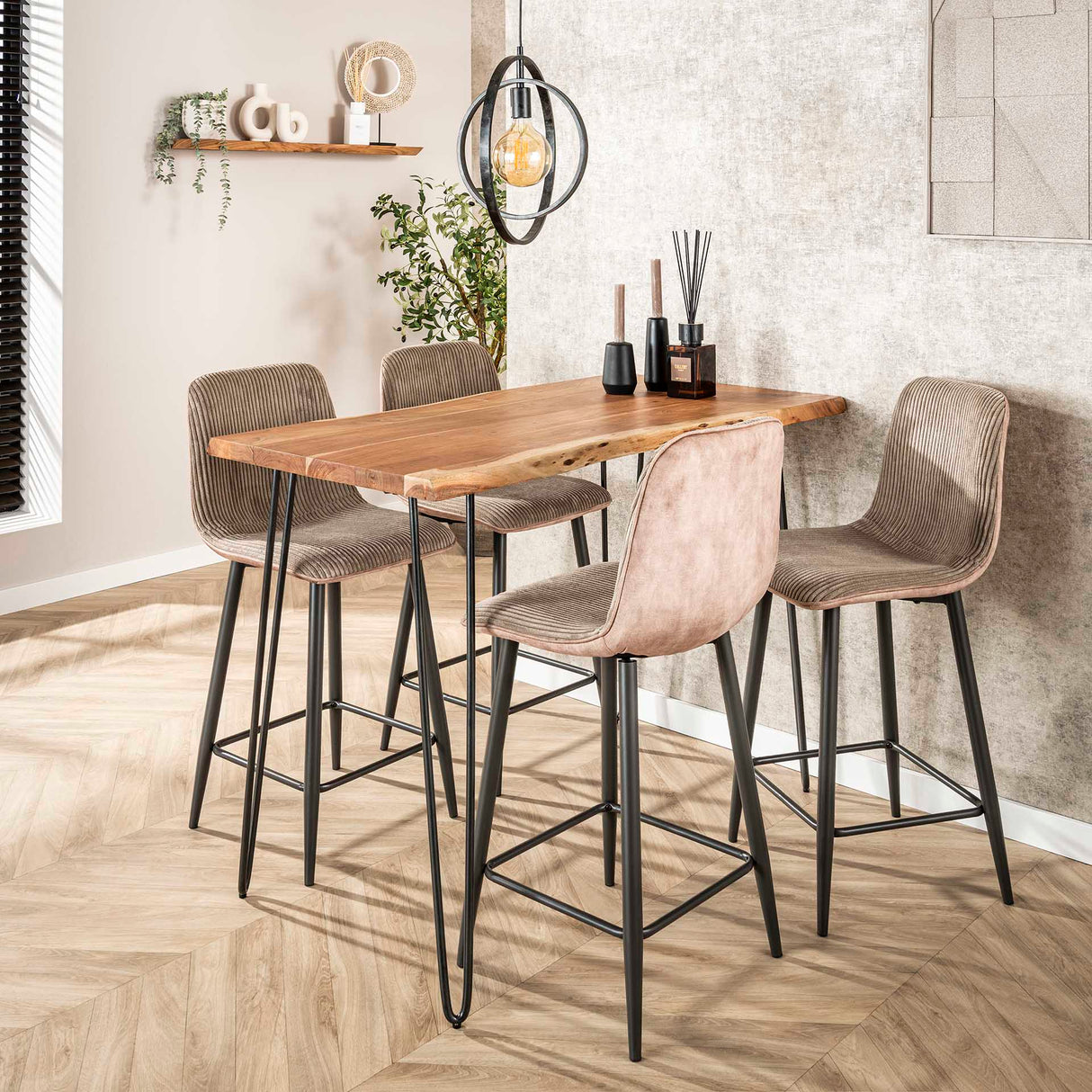 Set of 2 Lento Rib Rock Sand bar stools