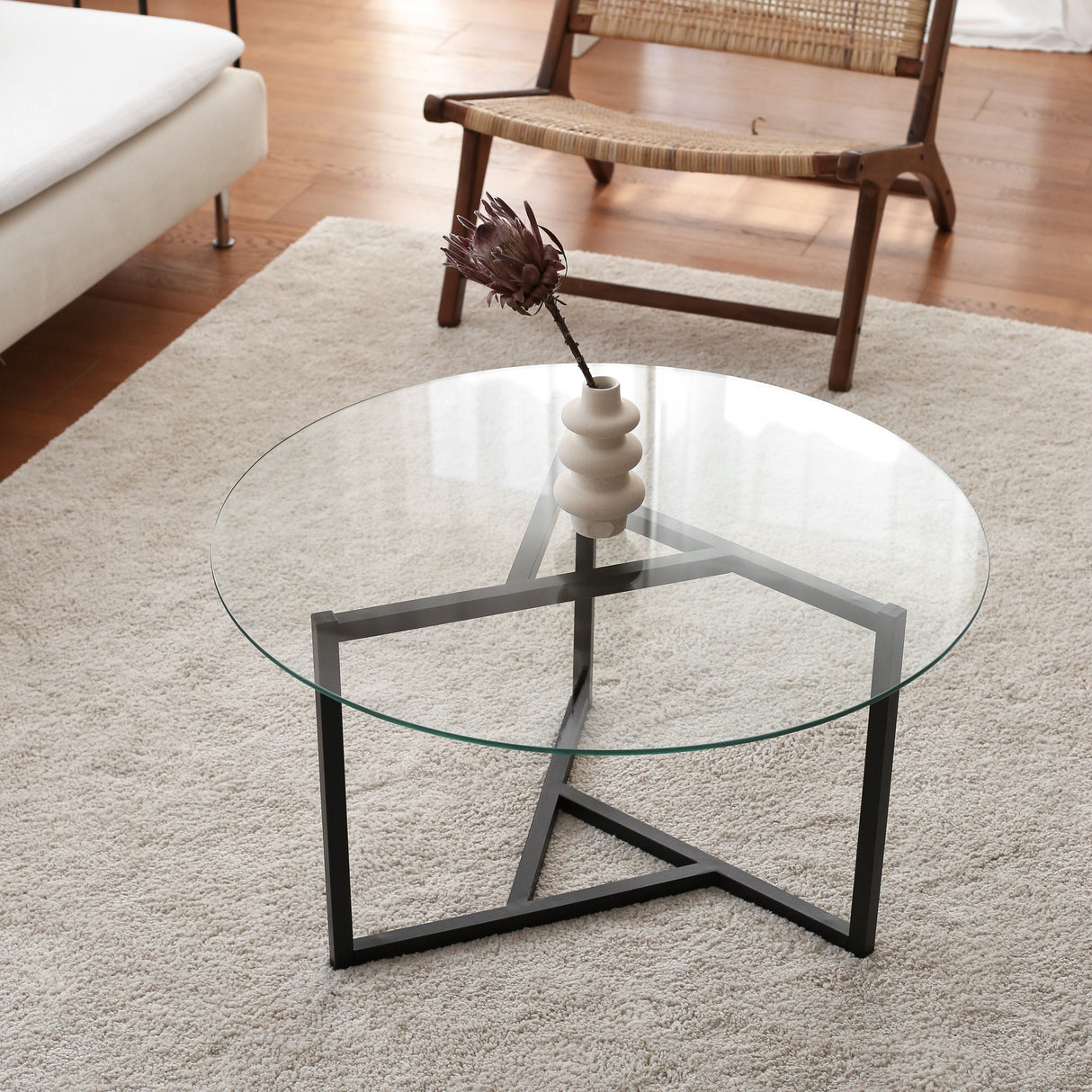 Round Glass Coffee Table 75 cm - Black Metal Frame
