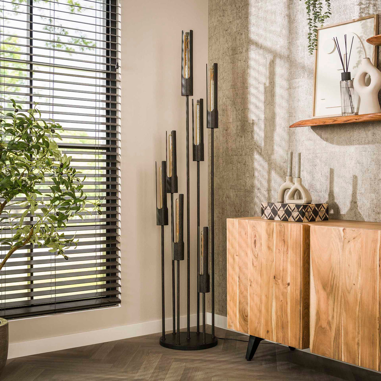 Floor lamp Judy 7-lights tiered black