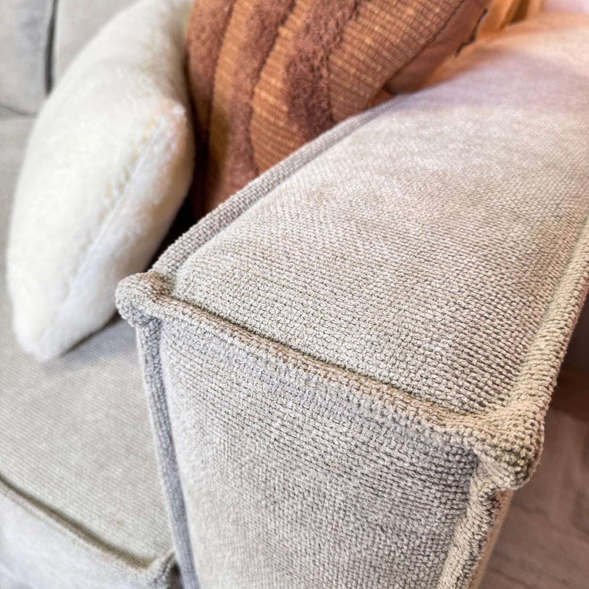 2-seater loose thick back cushions gray chenille Yara