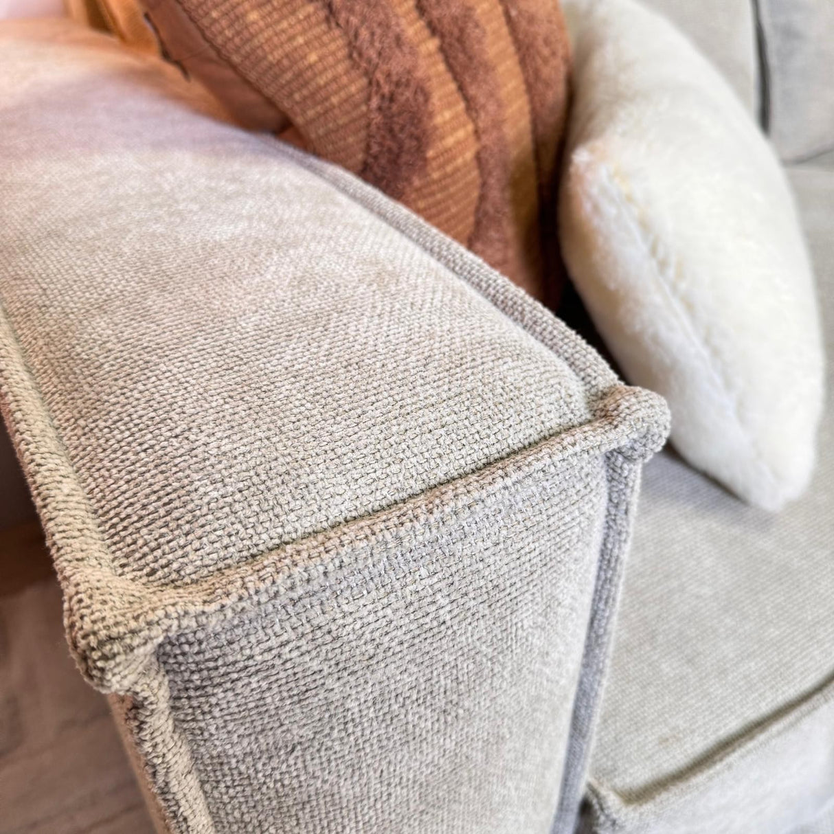 2-seater loose thick back cushions gray chenille Yara