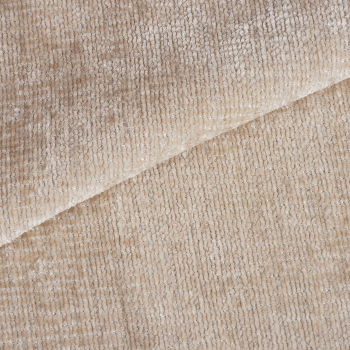 Set of 4 Scandinavian Dining Chairs Beige Chenille Fabric Swift - Without Armrests