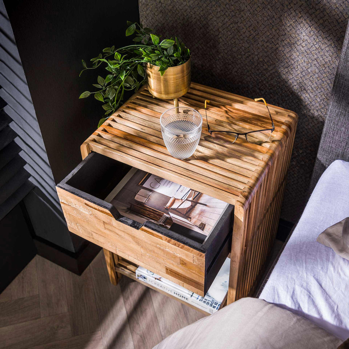 Bedside table Raoul with 1 drawer teak