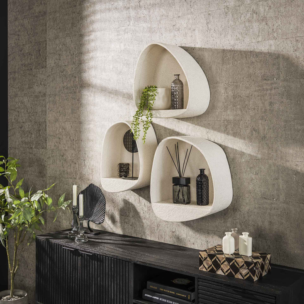 Wall Shelve Zaya drop shape Marble composite