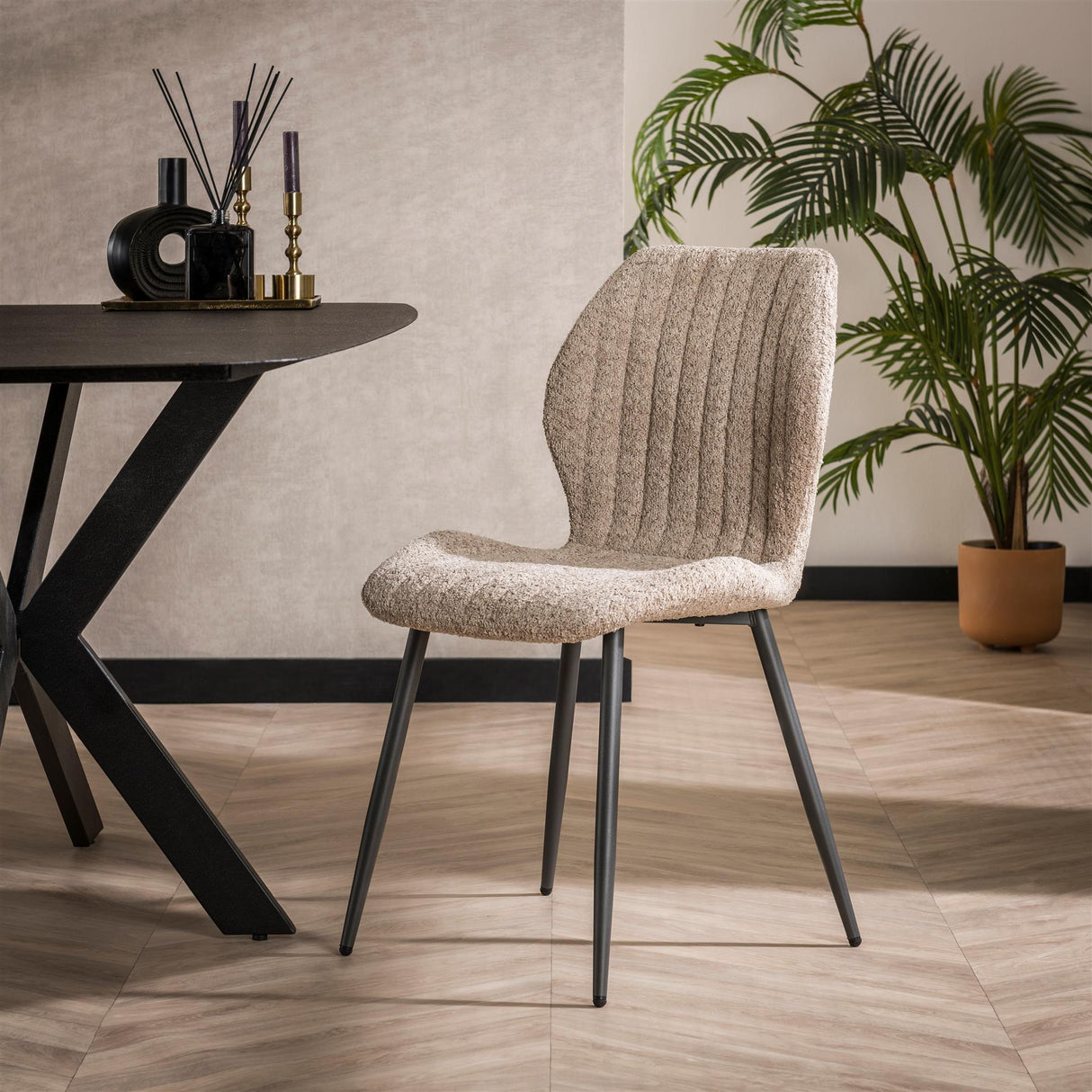Set van 4 eetkamerstoelen Luna Bouclé Zand