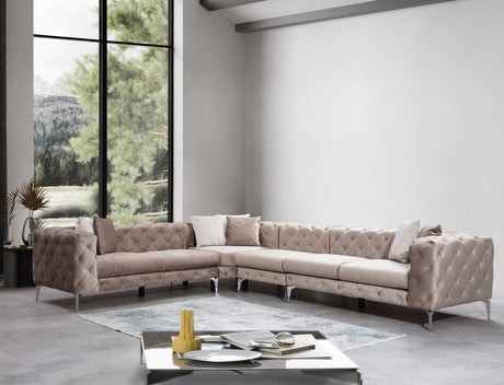 Corner sofa on the left como beige