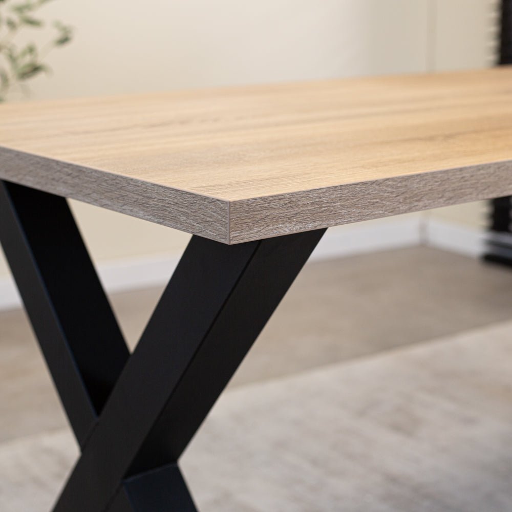 Dining table Lenzo Robson oak x-leg black