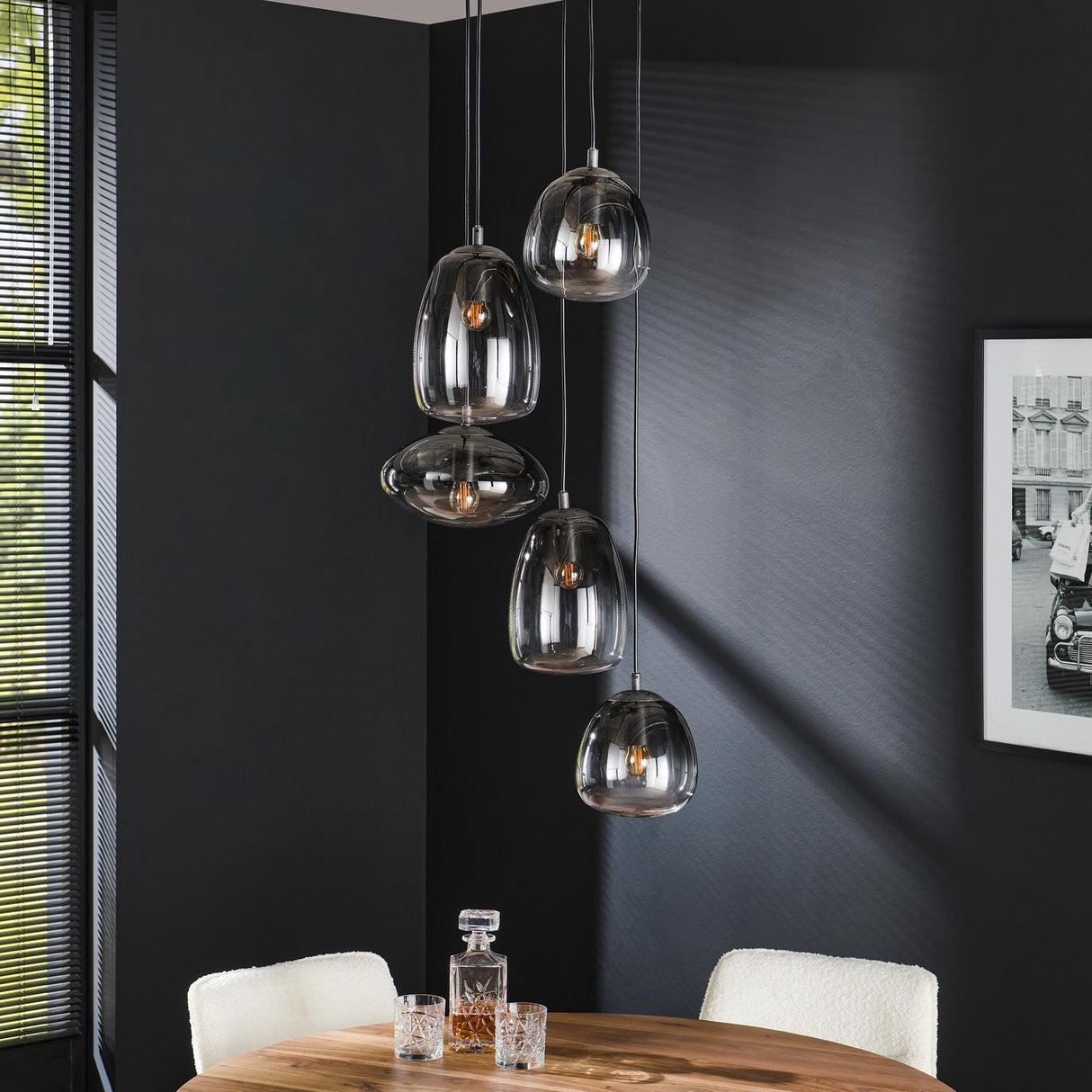 Hanglamp Larissa DH Interior Zwart LxBxH 67x52x31 Metaal Sfeerfoto vooraanzicht