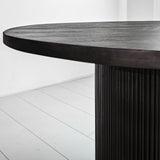 Eettafel Elora Dimehouse Zwart LxBxH 135x135x9 Mangohout Sfeerfoto detail